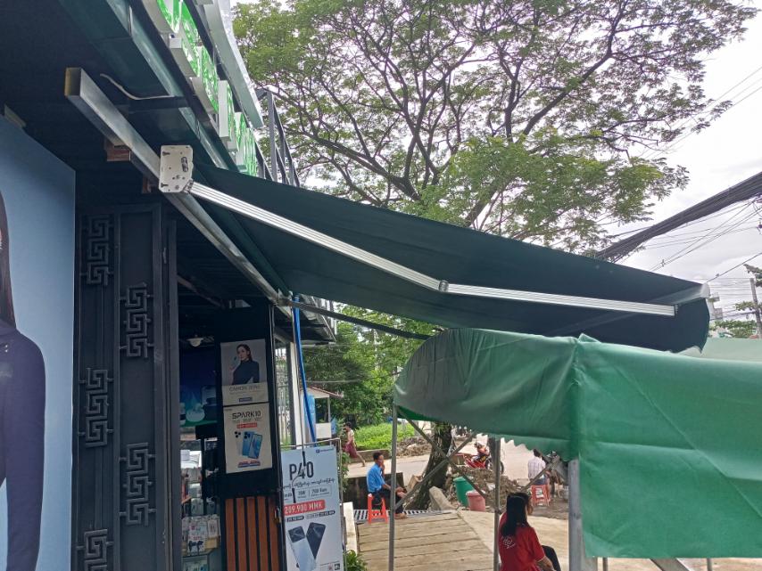 Retractable Awning Roller Sunshade Installation , လိပ်သိမ်းမိုးကဆန်းရှိတ်